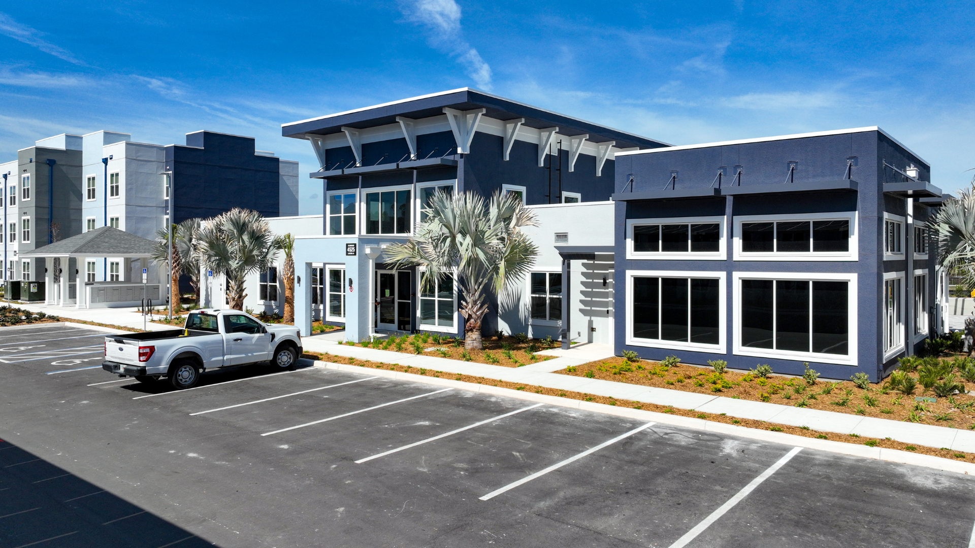 Salix on Vine Exterior 1920x1080 Clubhouse Entry at Salix and 52